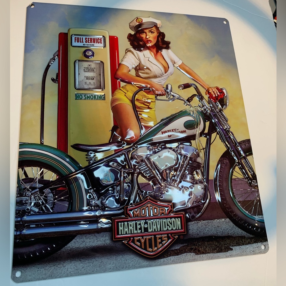 Vintage Harley-Davidson Motorcycles Metal Sign - Collectible Decor